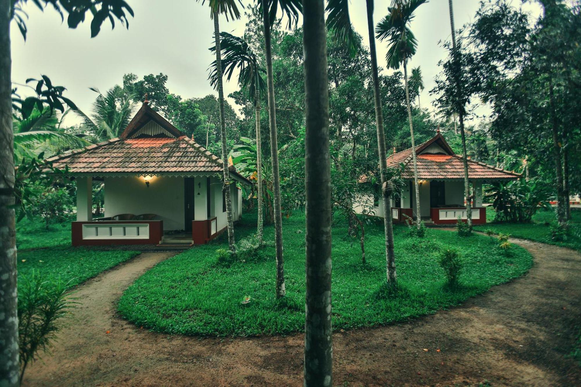 Palmgrove Lake Resort Alappuzha Ngoại thất bức ảnh